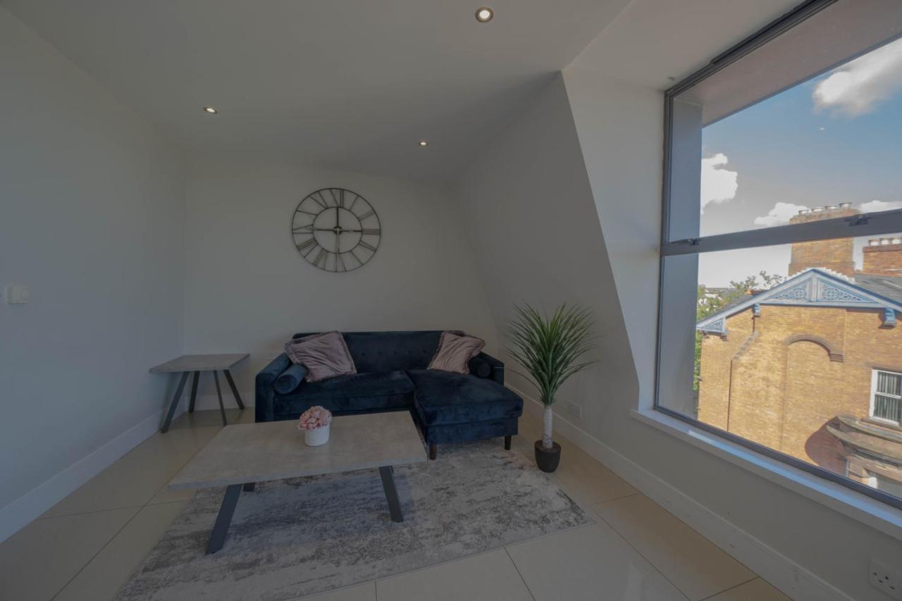Rooftop Apartment At Queens Beautiful Views Белфаст Екстер'єр фото